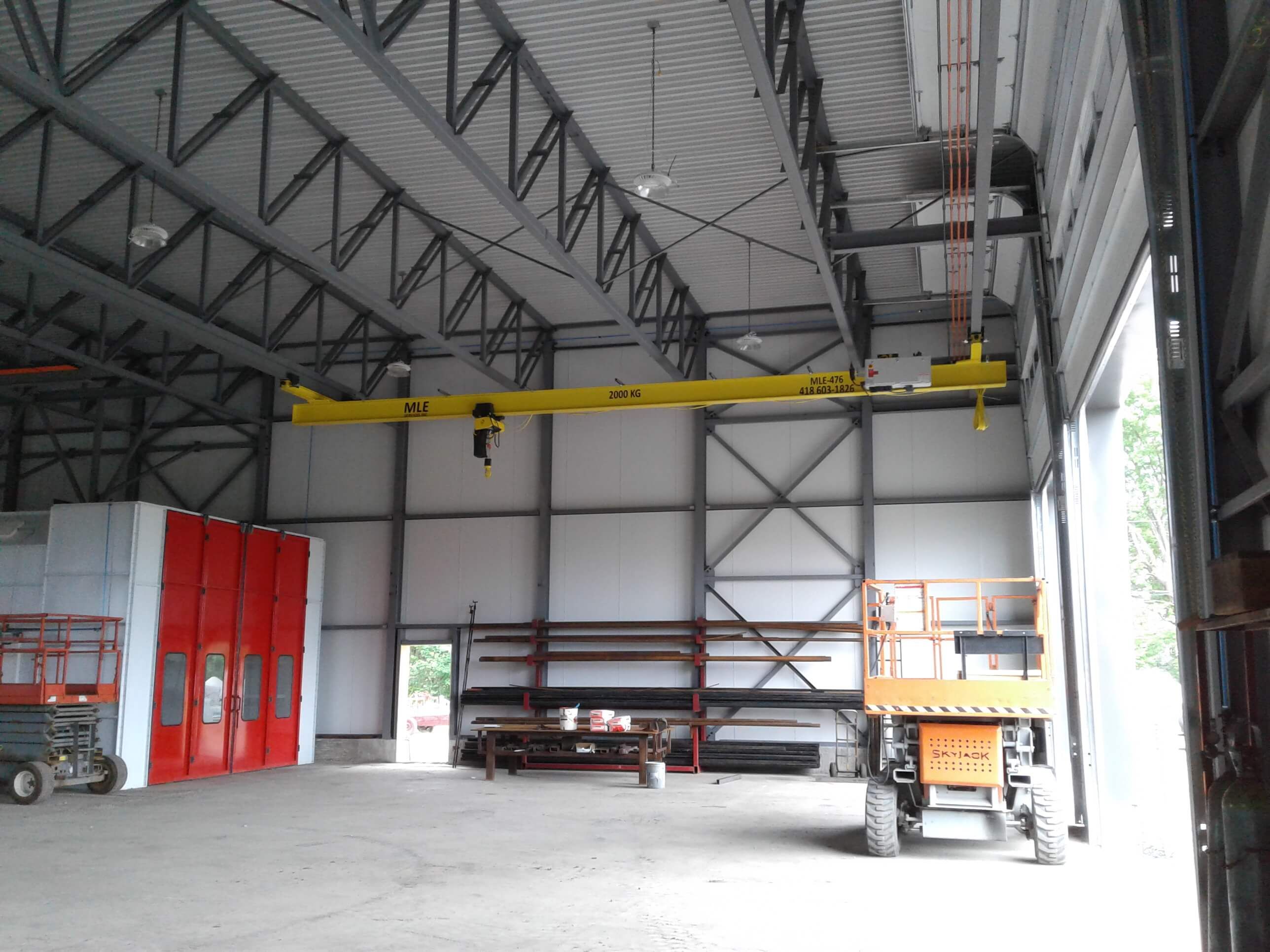 Éléments structuraux du bâtiment, conception Distributions J.Y.M. ltée