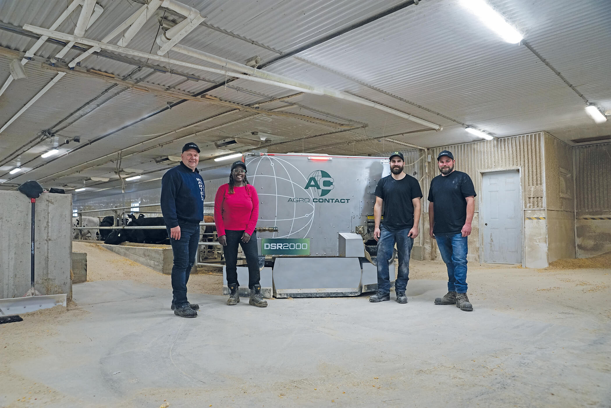 2 DSR2000 POUR NOURRIR LES VEAUX Ferme Boblé inc. améliore la flexibilité au boulot