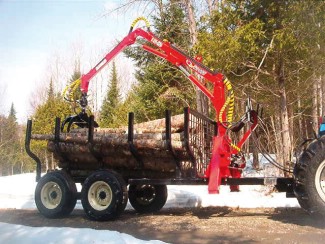 Log loader on trailer Woody 