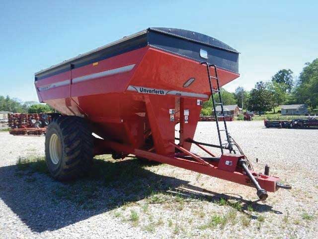 Grain trailer Unverfeth 9250