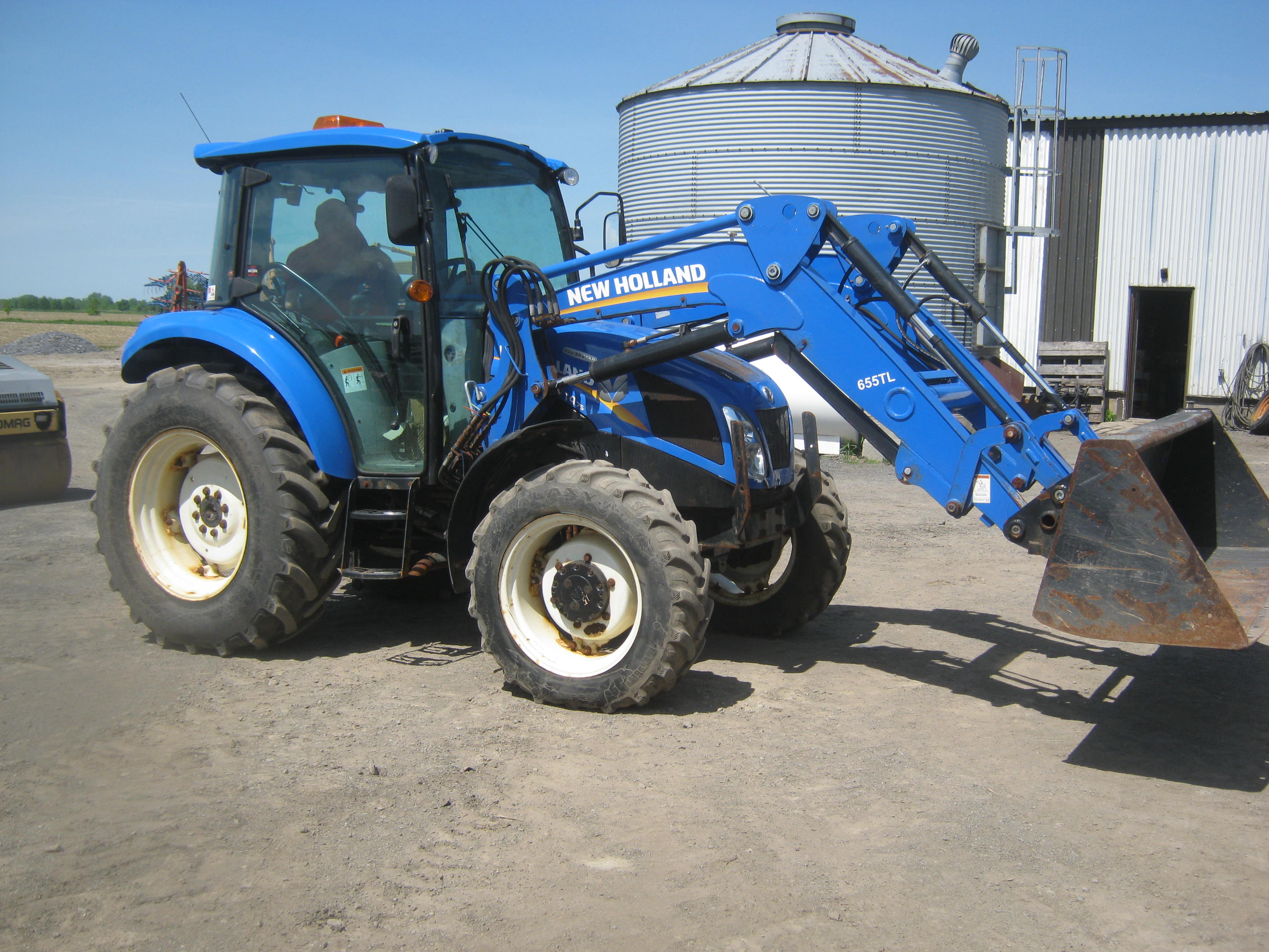 Tractor New Holland T4.75