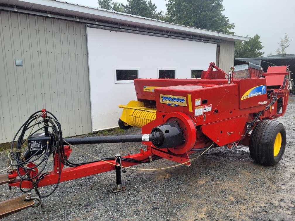   Presse à foin New Holland BC5070