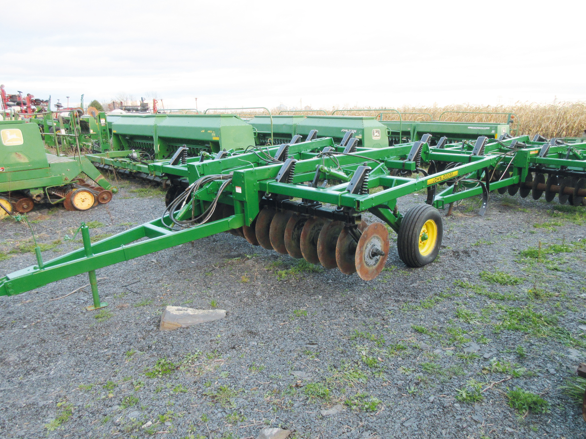 Chisel John Deere 714