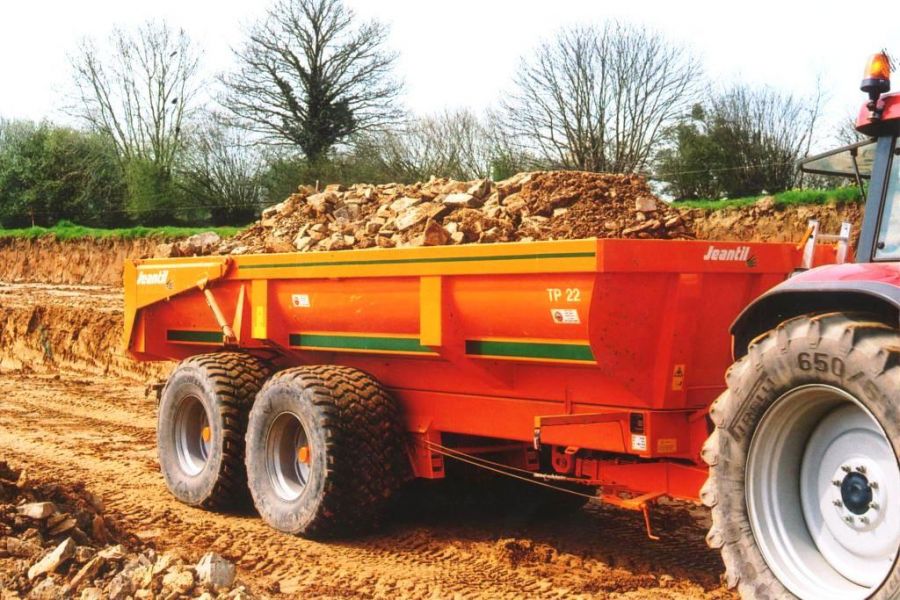 Remorque à benne basculante Jeantil Benne de 29 tonnes