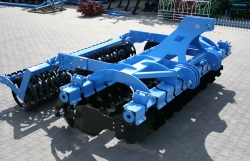 Dethatcher  Déchaumeur à disques 