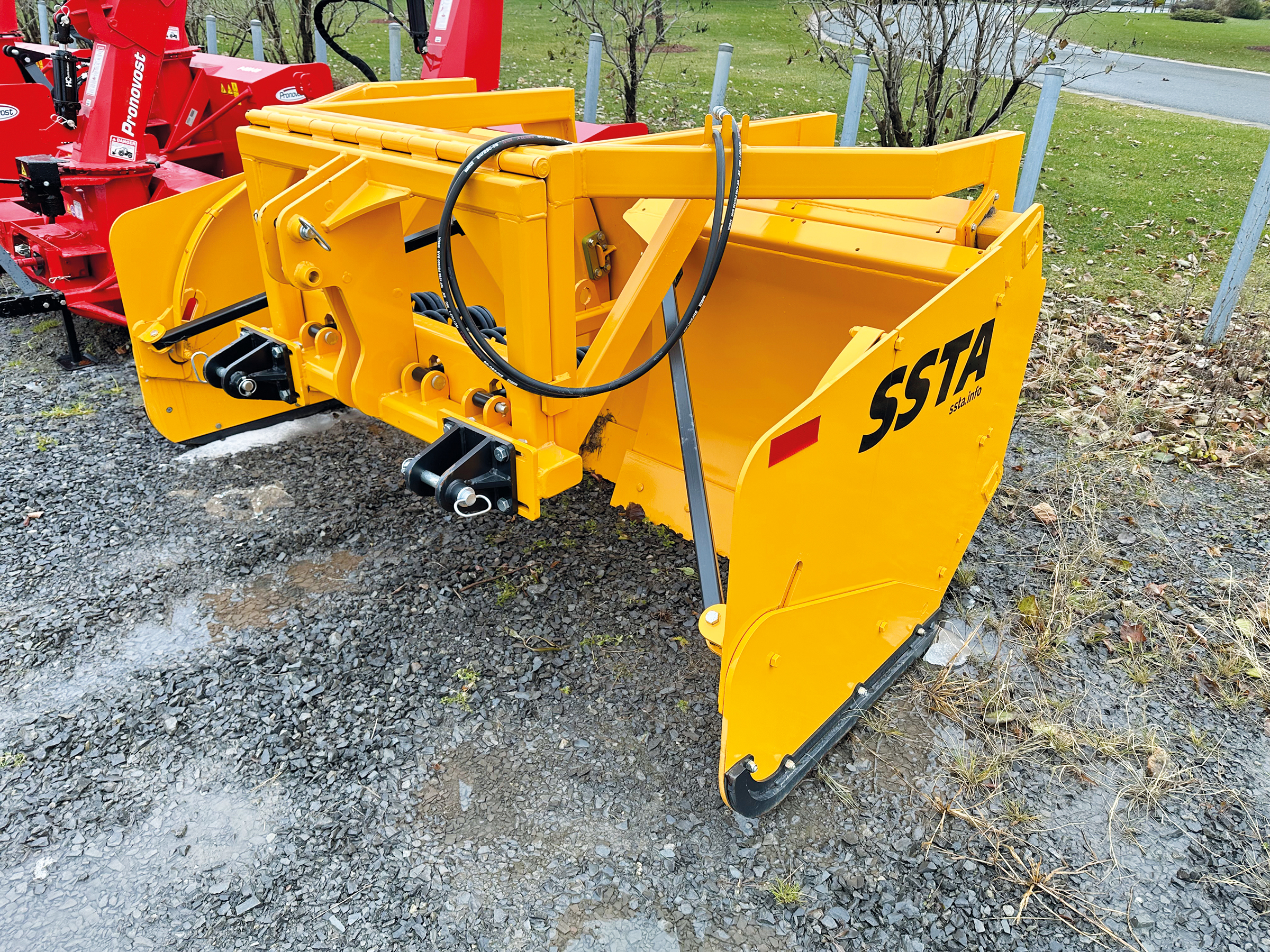 Gratte SSTA T8-14-42