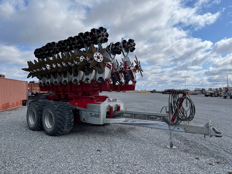 Cultivateur DM Machinery / Machinerie DM Dm-Air Turbo4