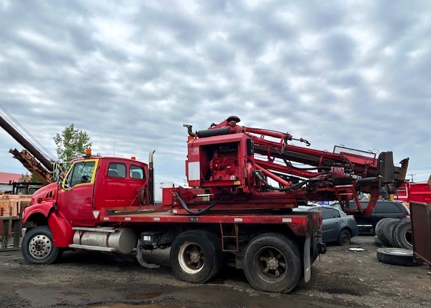 Enfonce-pieux John Deere