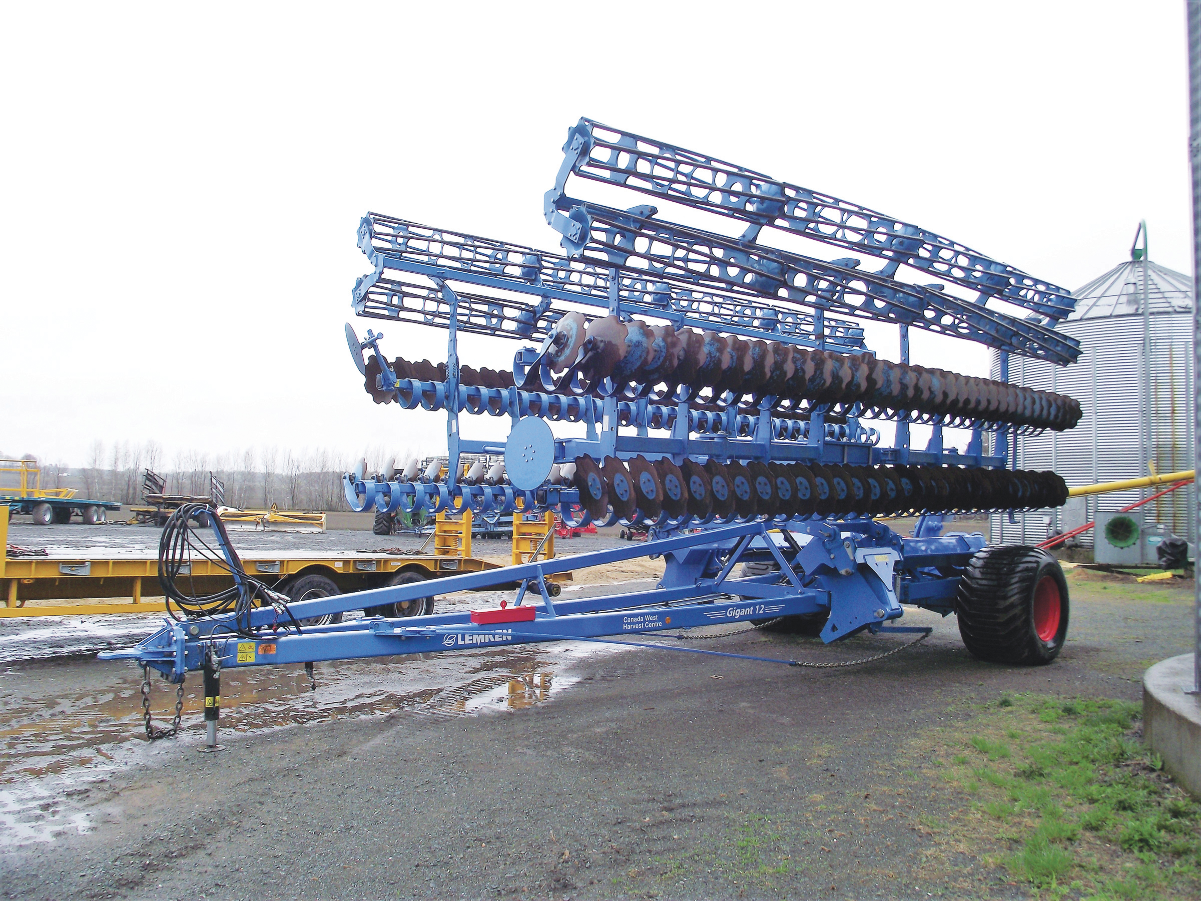 Dethatcher Lemken Gigant 12