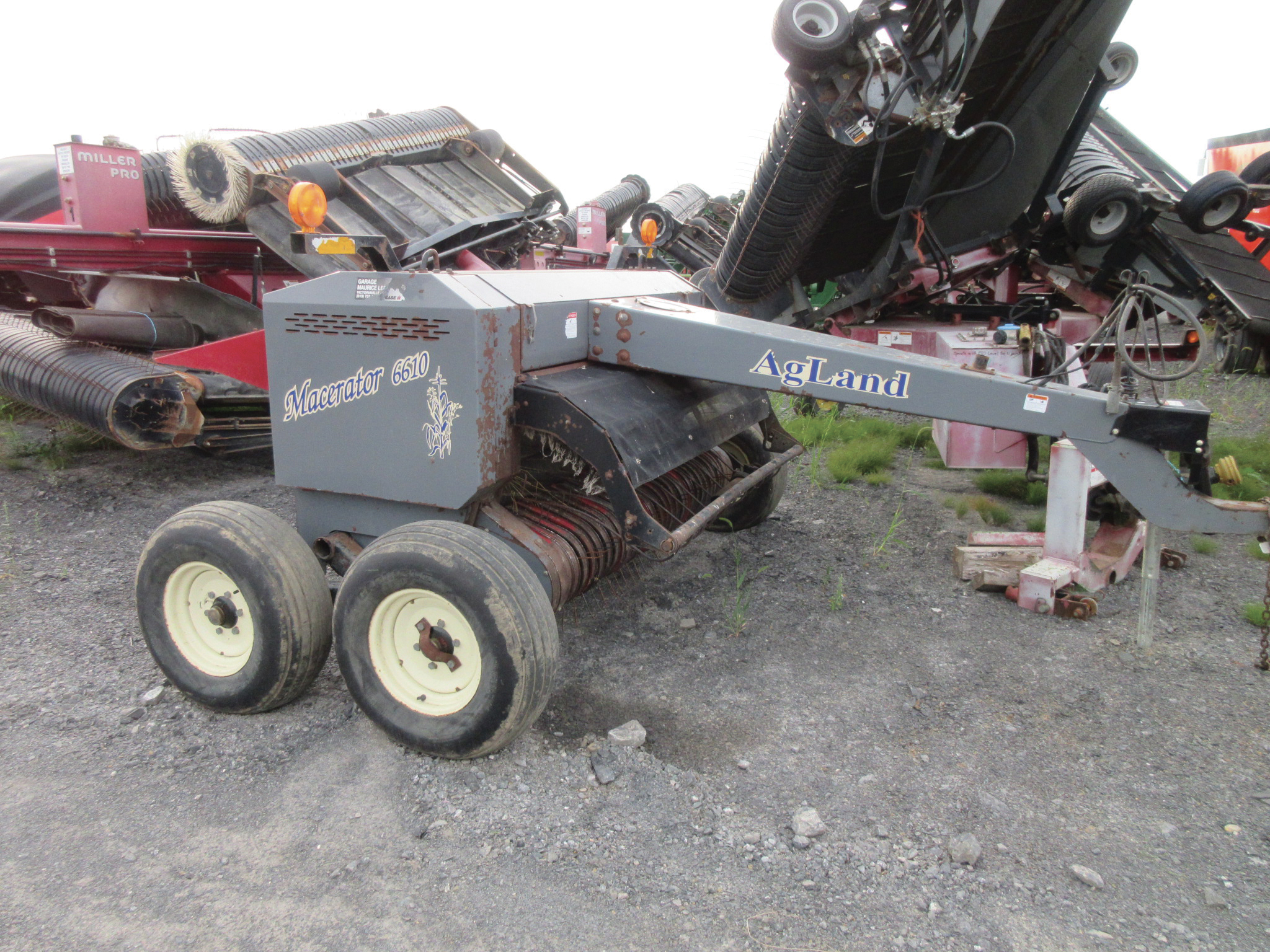   Conditionneur à foin Agland Macerator 6610