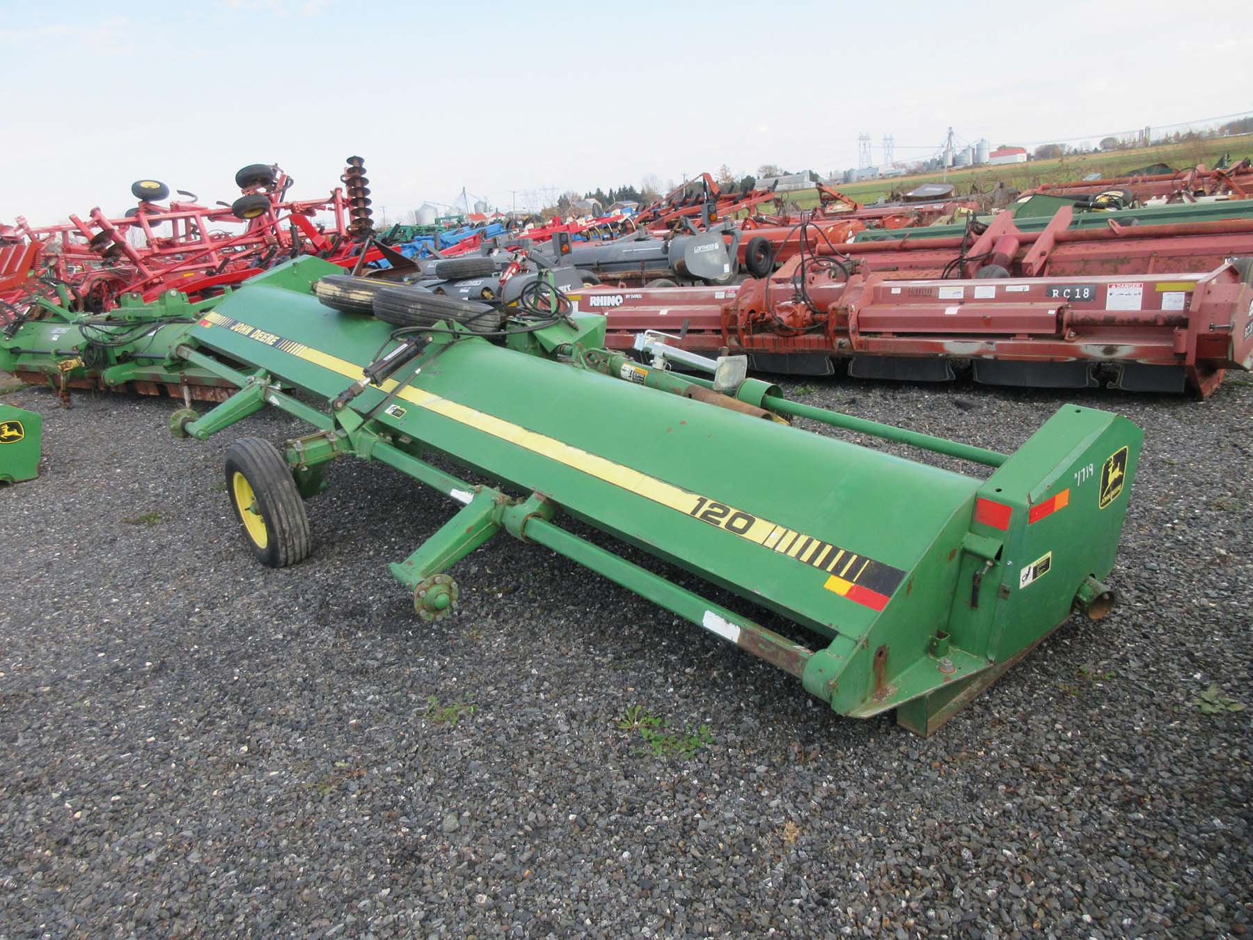 Casseuse-égreneuse à maïs John Deere 120