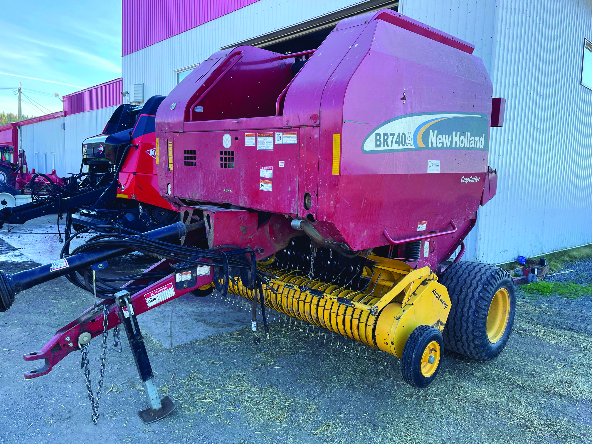 Round baler New Holland BR740A