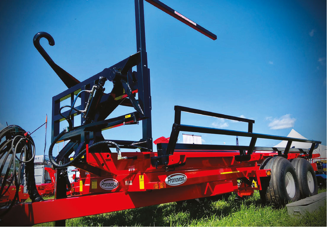 Autochargeuse à balles Pronovost 