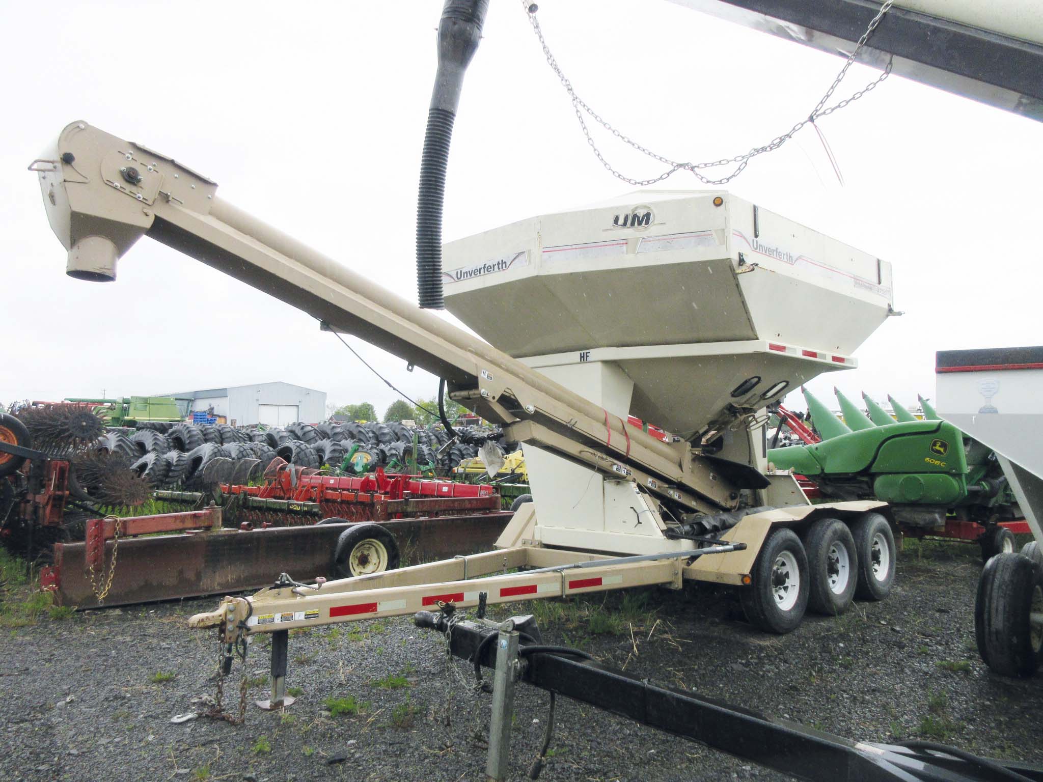  Unverfeth Seed Tender 3750