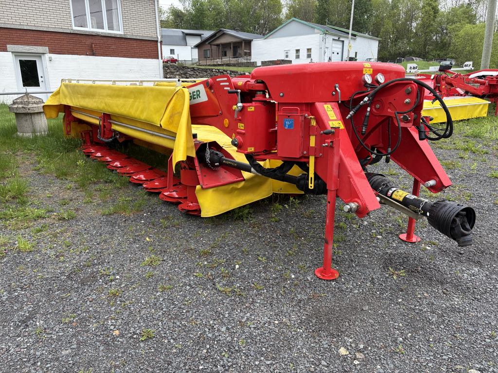 Faucheuse Pöttinger Novacat S12