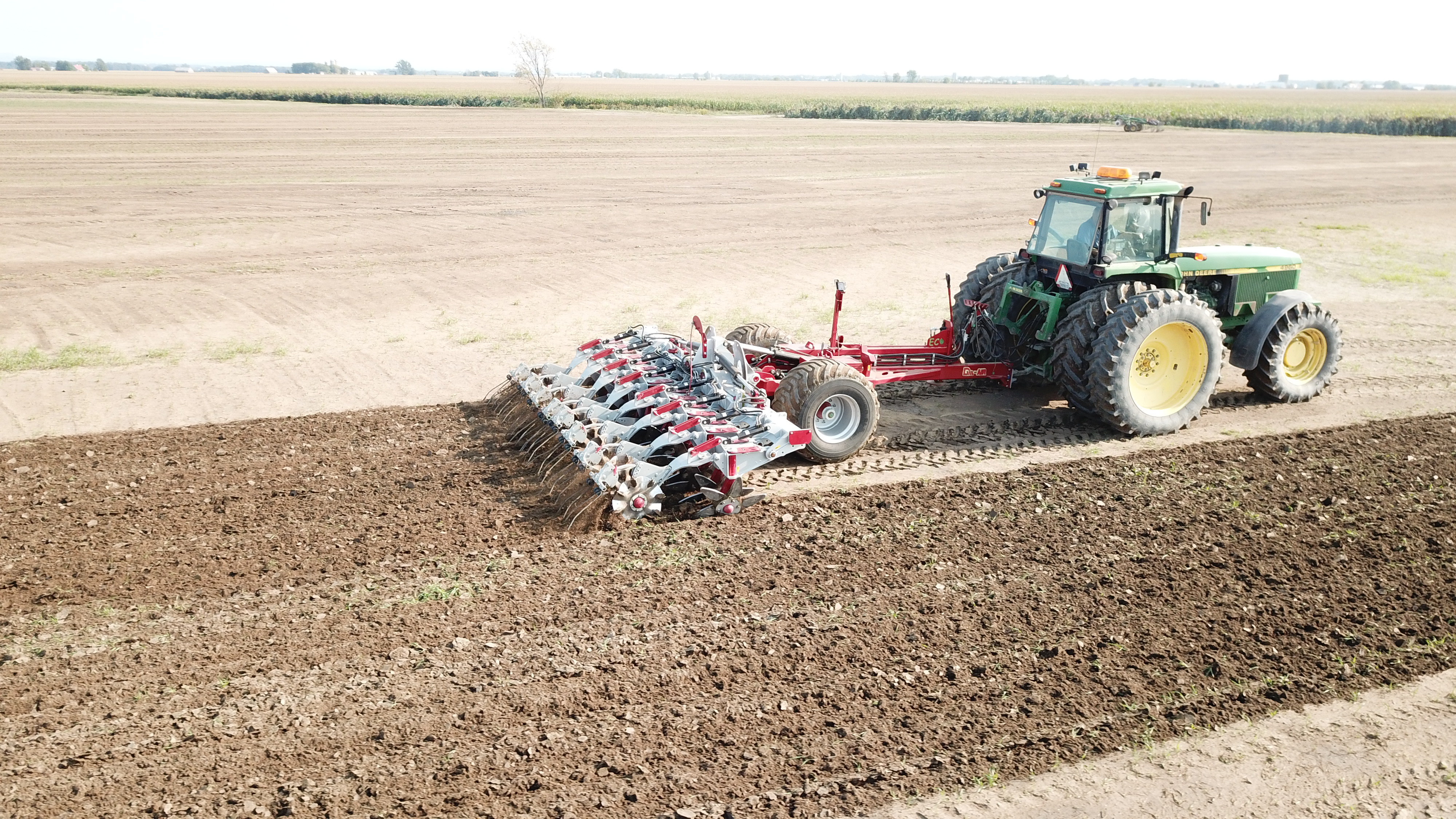 Cultivateur DM Machinery / Machinerie DM DM-Air ECO