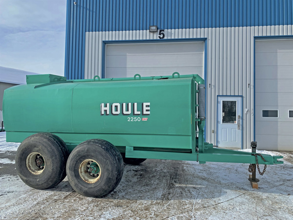 Manure spreader (or liquid manure) Houle 2250 GALLONS