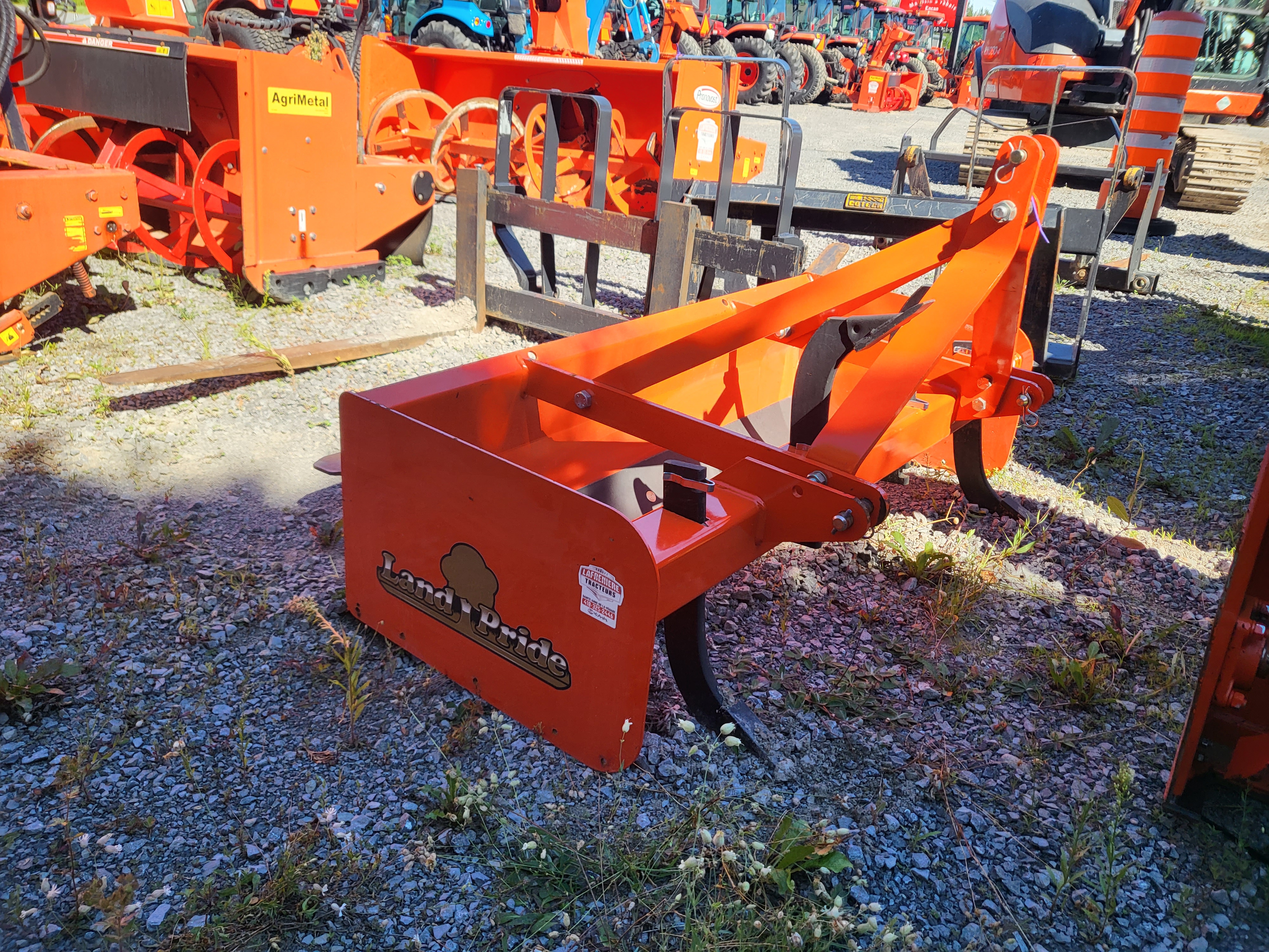 Scraper  Box Scraper Land pride BB1254