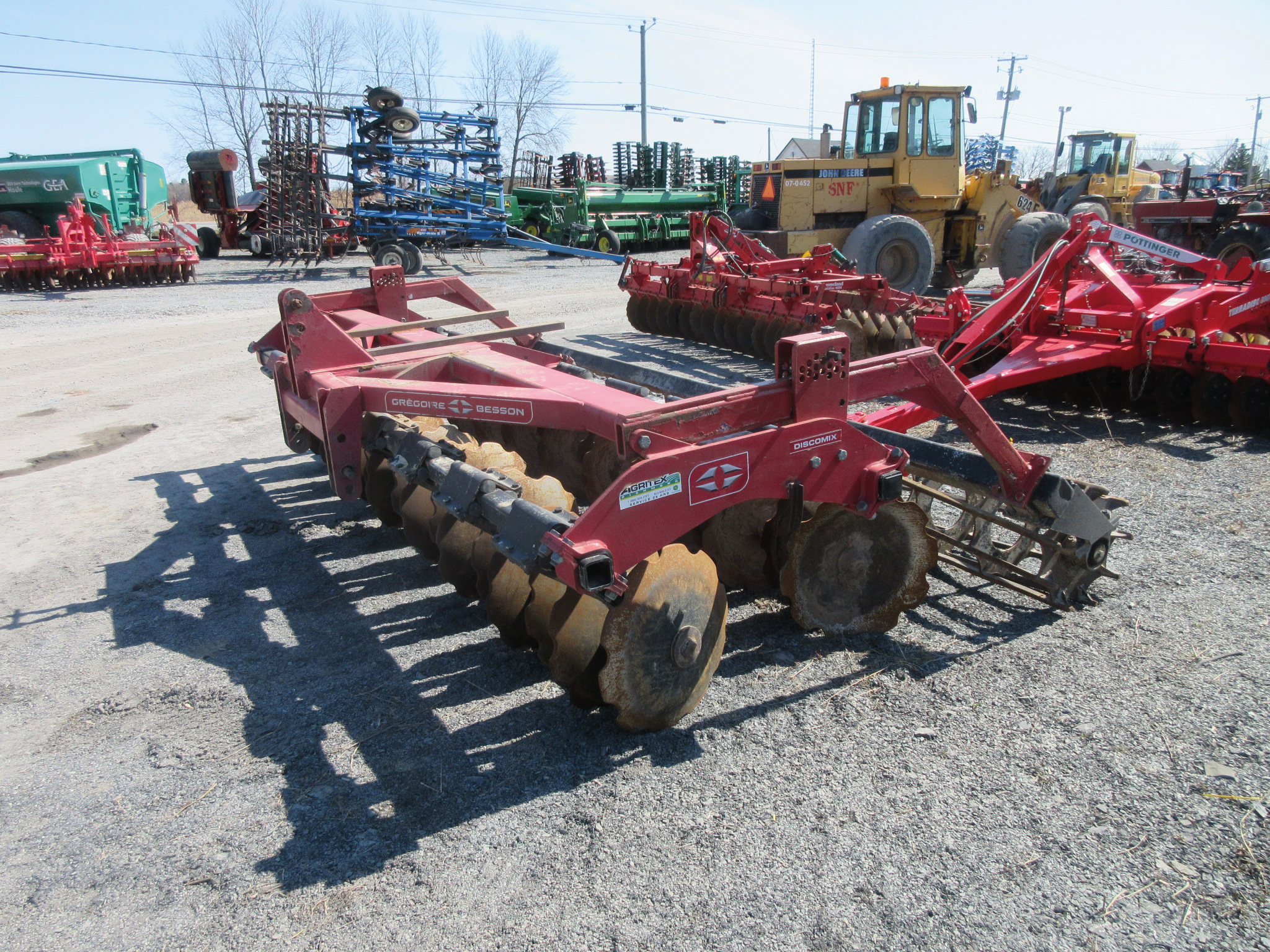 Déchaumeuse Grégoire Besson Discomix