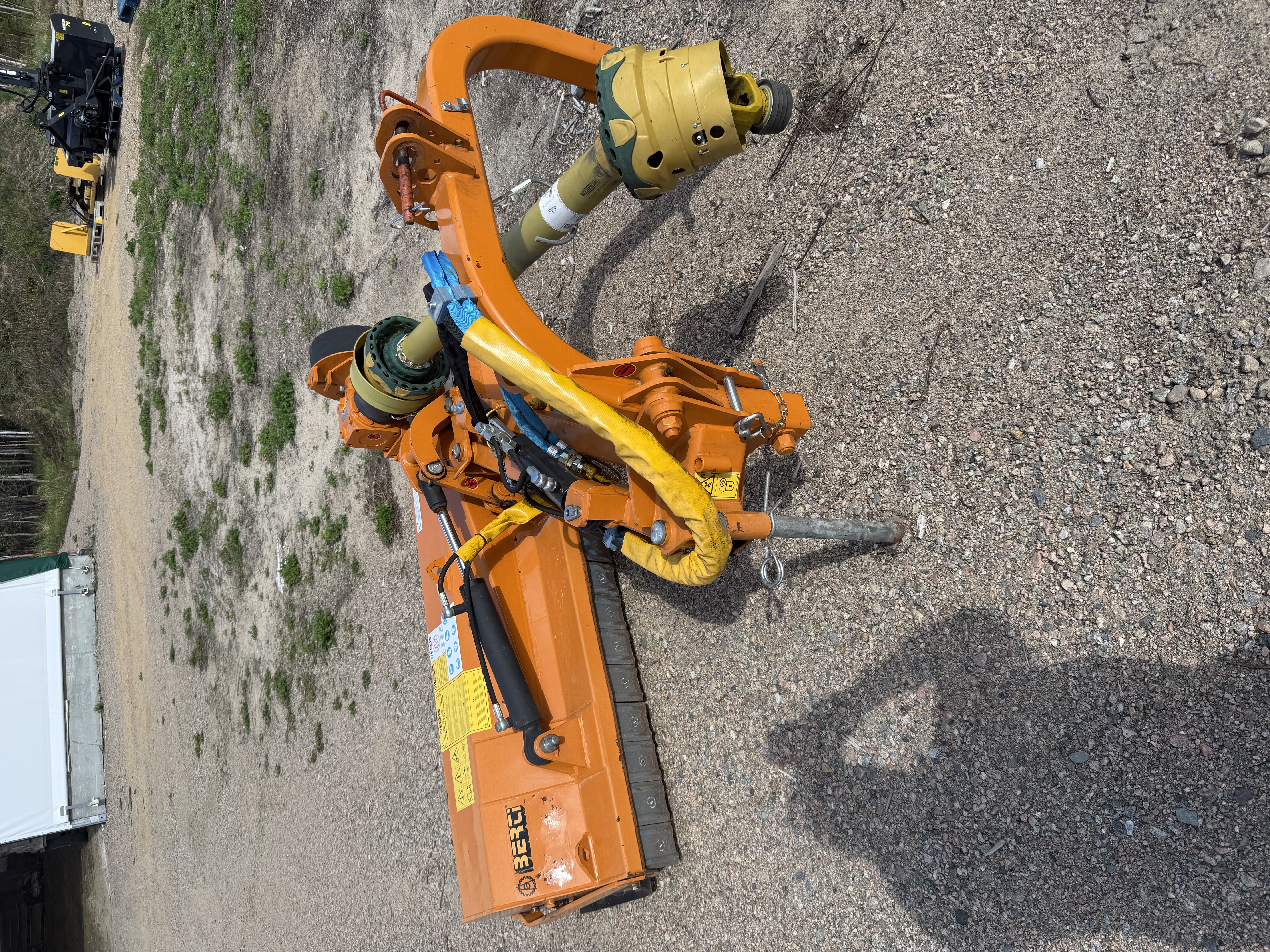 Faucheuse Berti TM-8