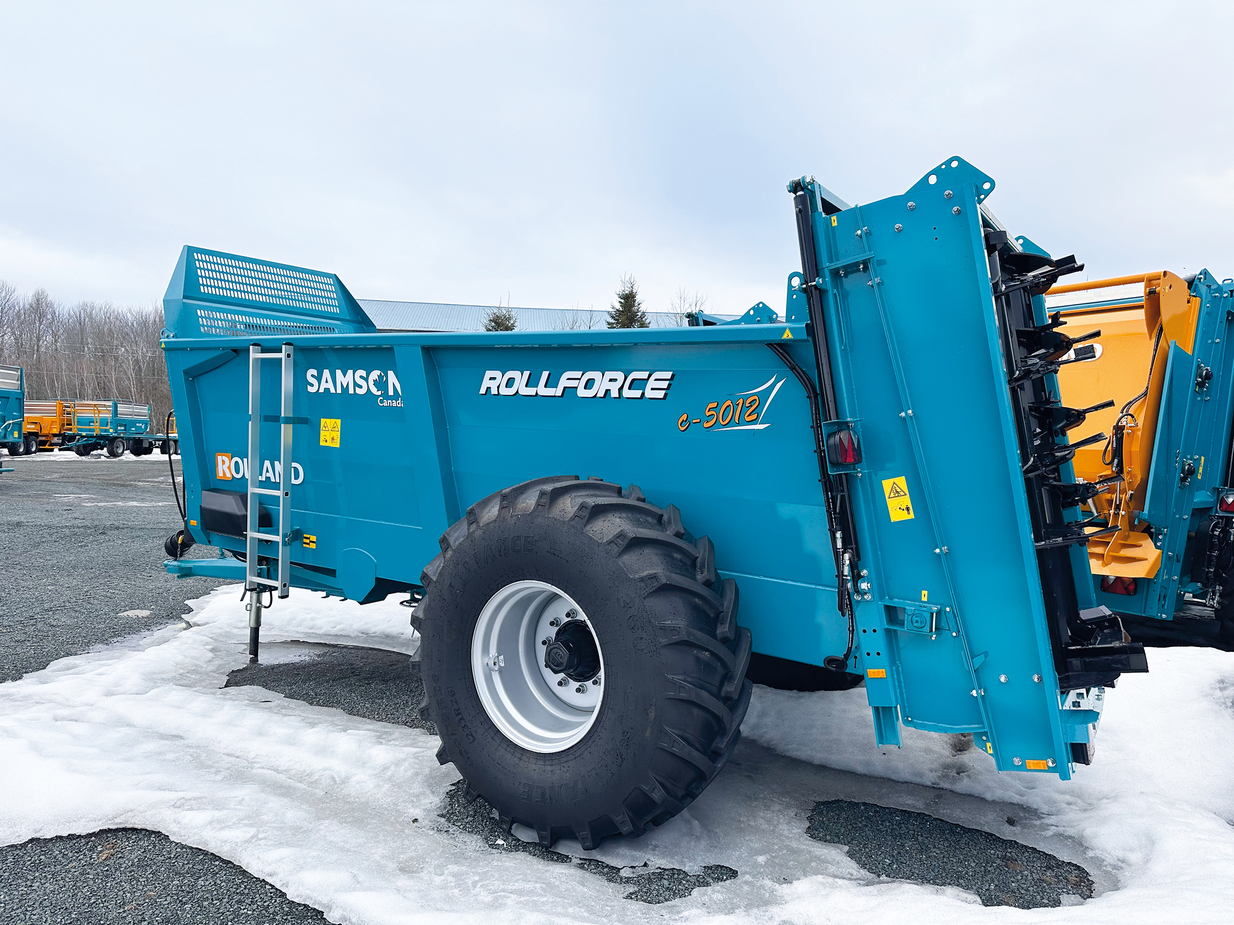 Épandeur à fumier (solide) Rolland RollForce C-5012