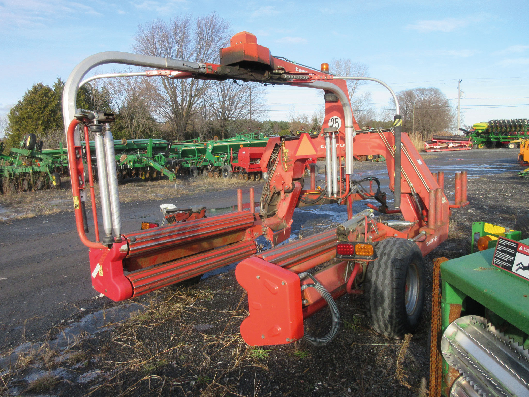 Enrober Kverneland Taarup 7664