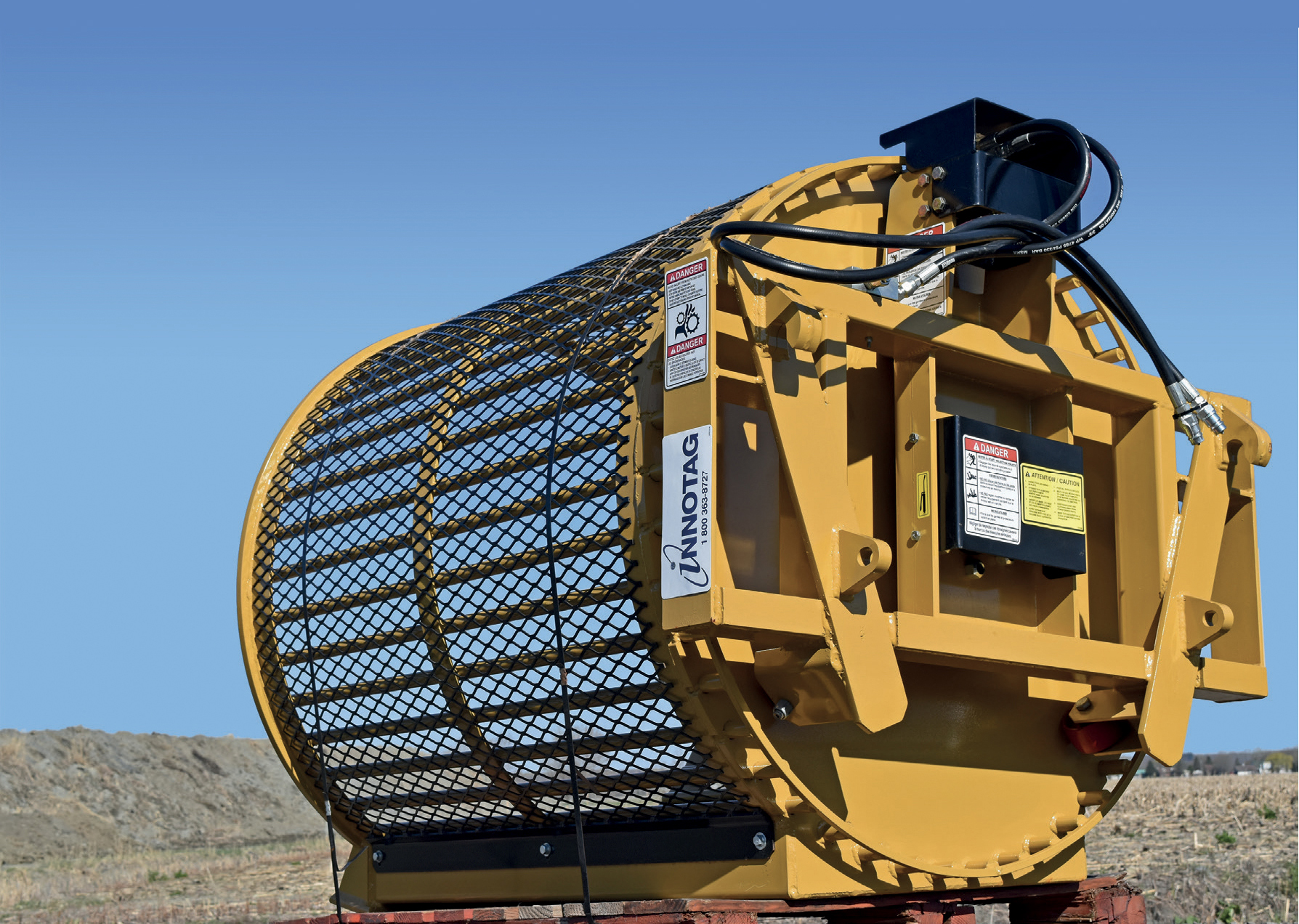 Ramasseur de pierre / Épierreuse Innotag Ramasseur de roches/tamiseur MAXIMO 3 modèles disponibles :  R3036, R3648, R4648