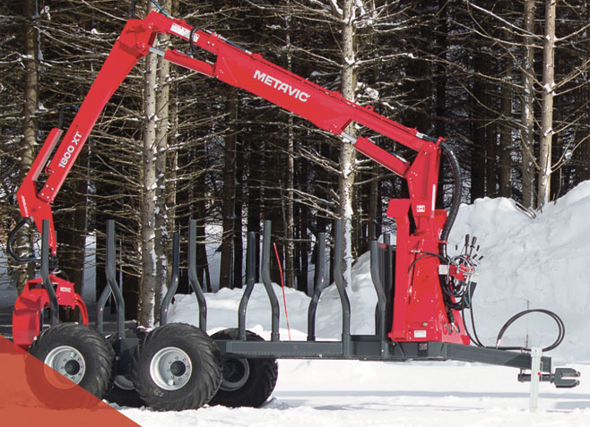 Chargeuse à bois sur remorque Métavic 