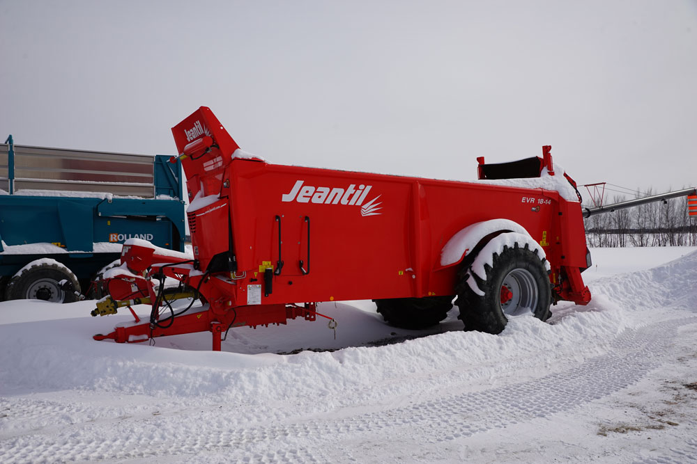 Épandeur à fumier (solide) Jeantil EVR 18-14