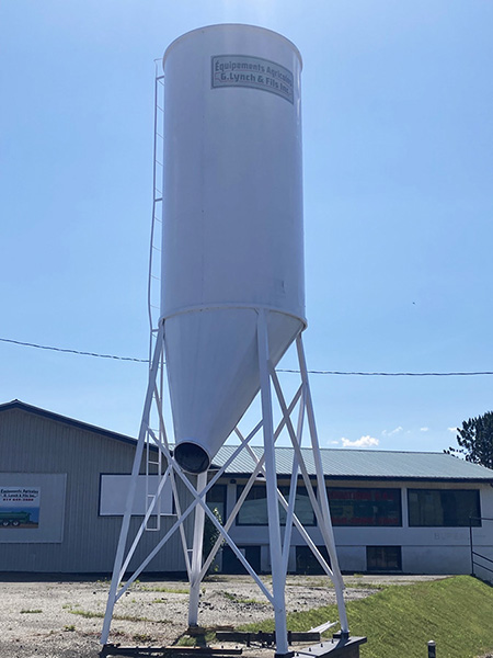  Silo à moulé, 10 tonnes CÔTÉ