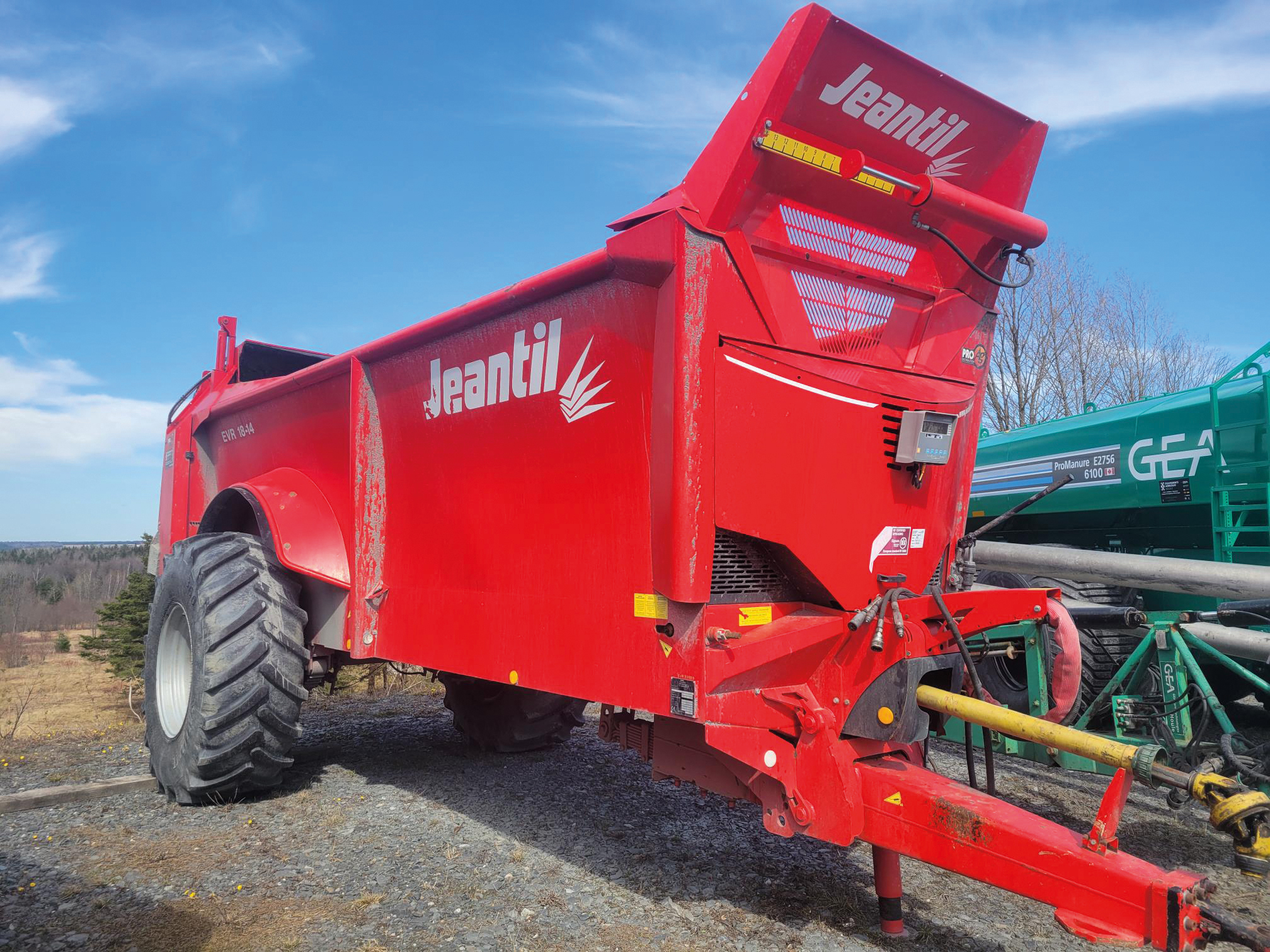 Épandeur à fumier (solide) Jeantil EV18-14 