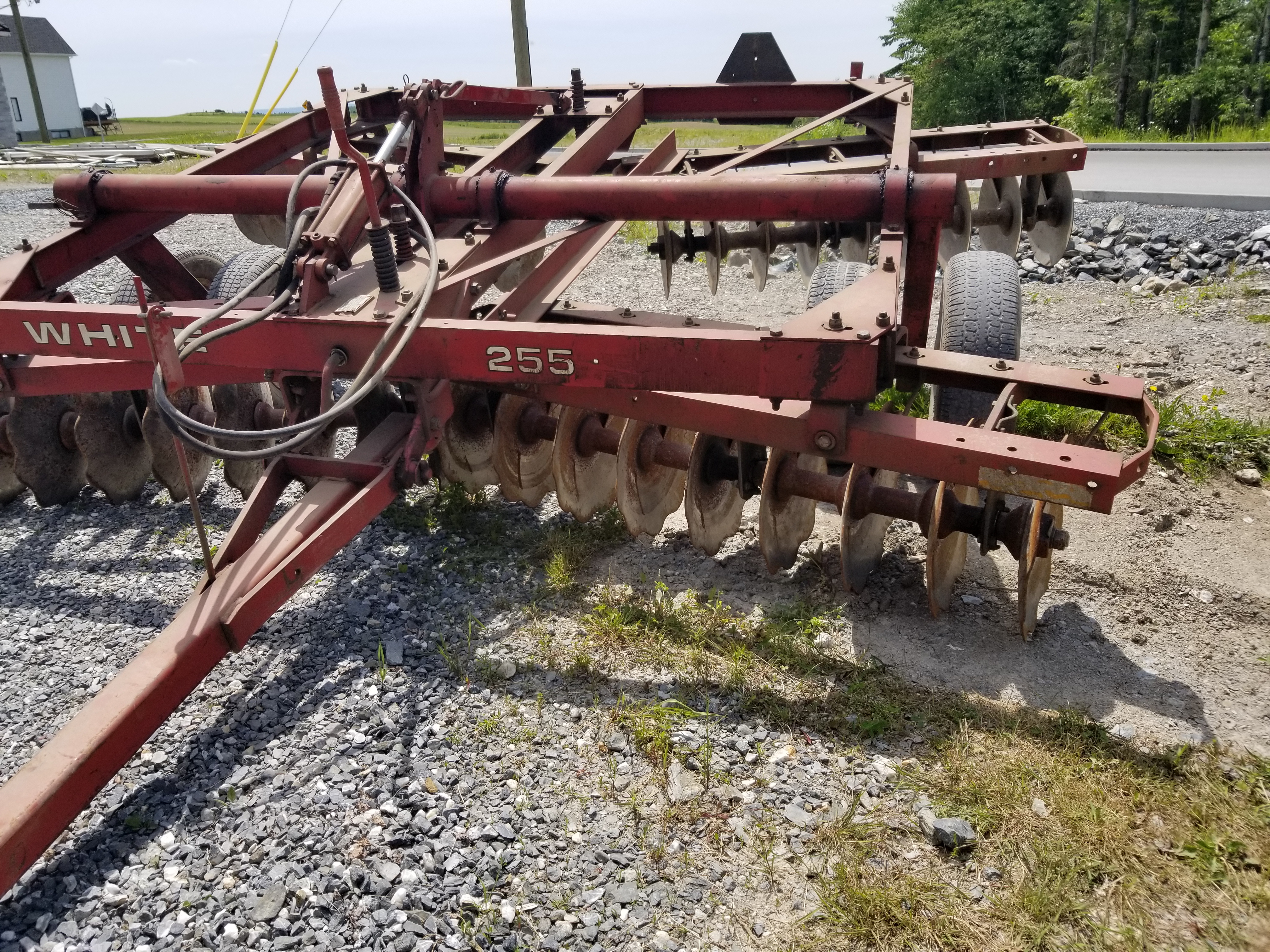 Herse à disques White 255