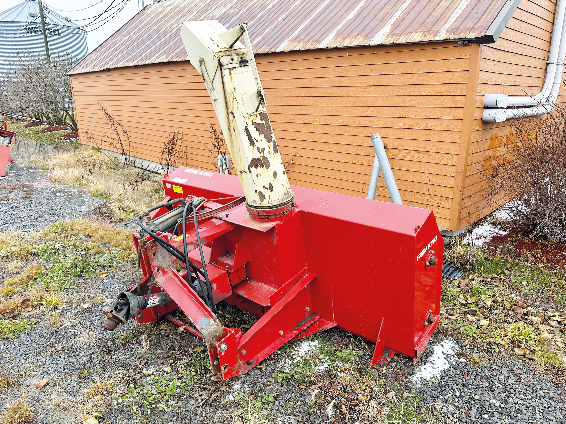 Snow blower Farm King (Bülher)  /  Bülher (Farm King) Y960Q