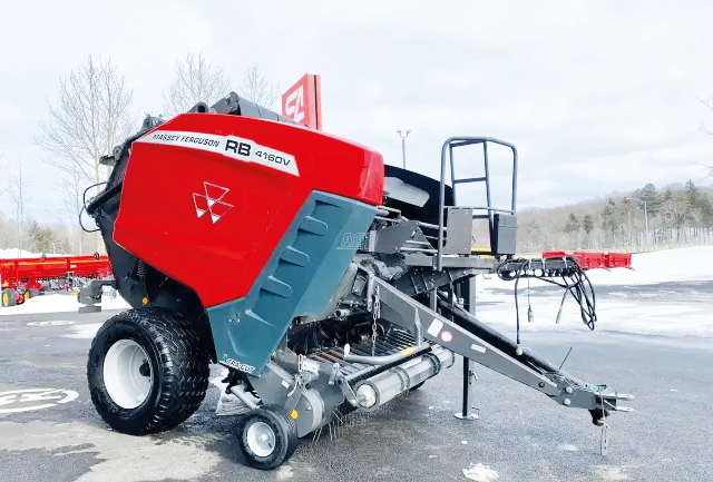Presse à balles rondes Massey Ferguson RB4160V