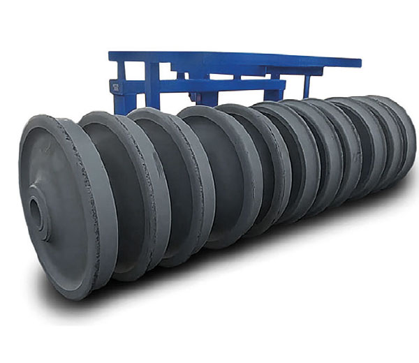   COMPACTEUR D’ENSILAGE Équipements Lambert