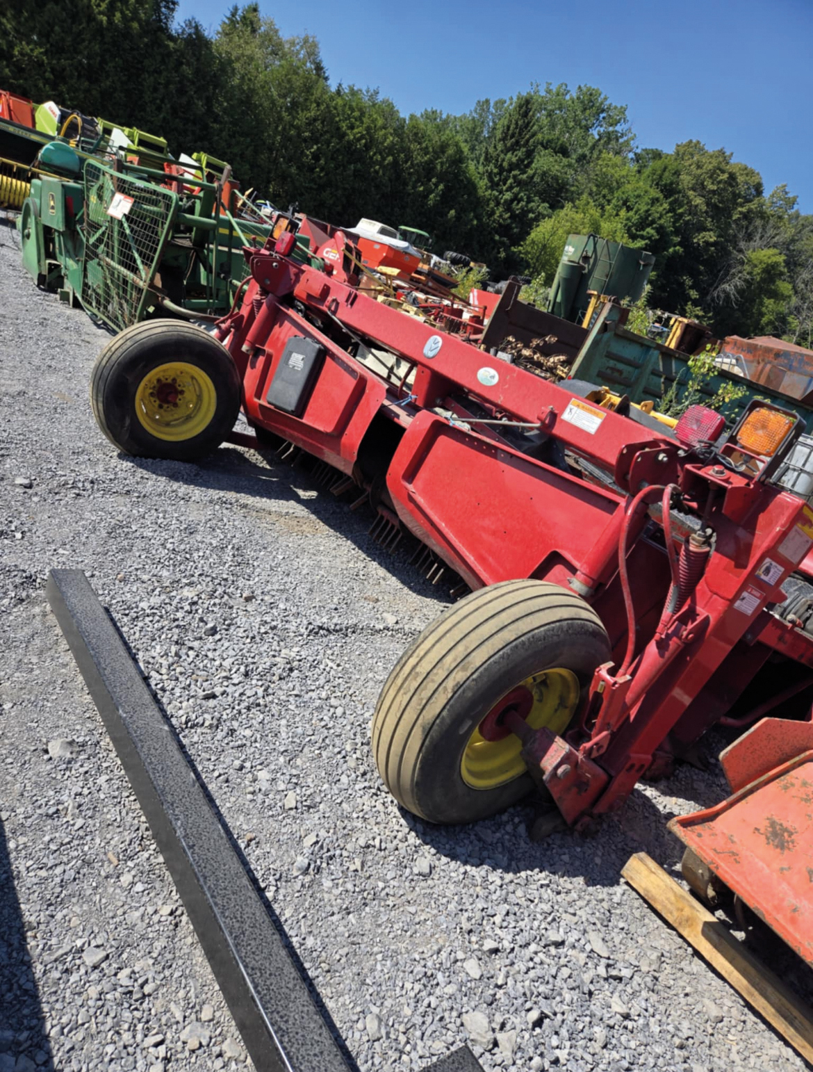 Faucheuse à disques New Holland H7330