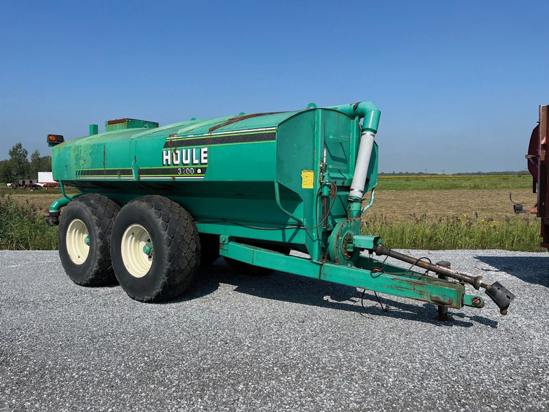 Épandeur à purin (ou fumier liquide) Houle 