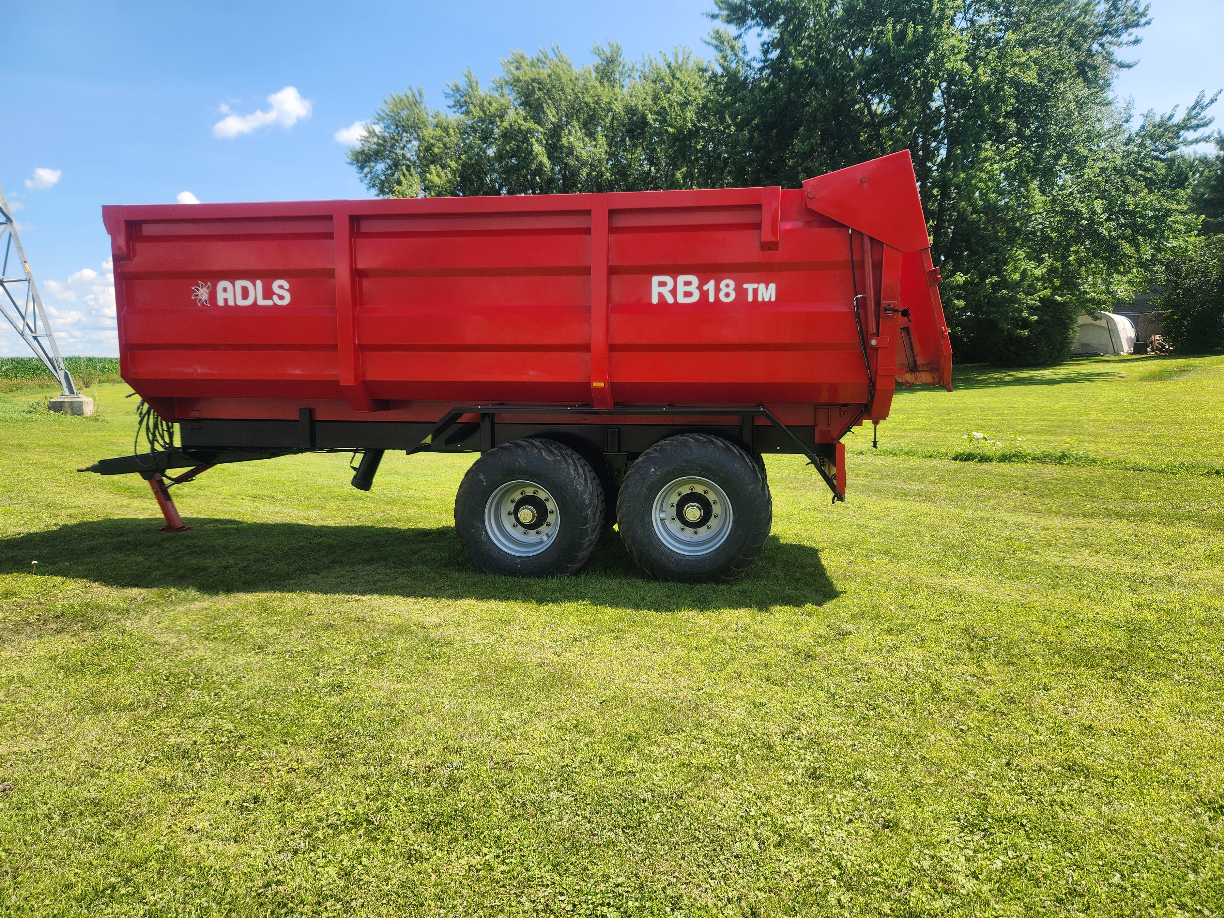 Tipper trailer adls