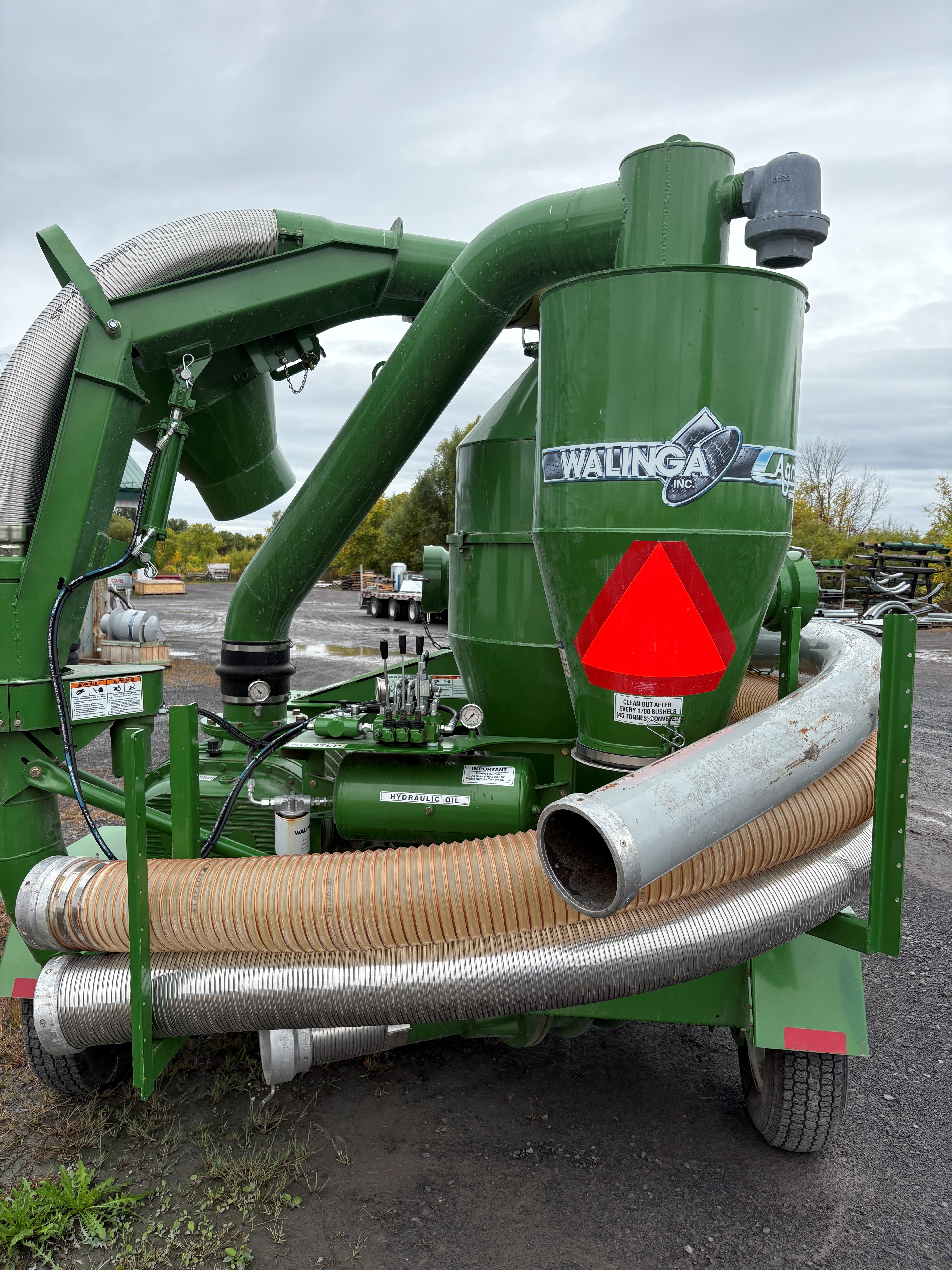  Walinga Agri-Vac 7816 DLX