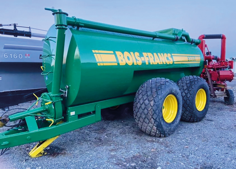Épandeur à purin (ou fumier liquide) Bois-Francs 3000 gallons