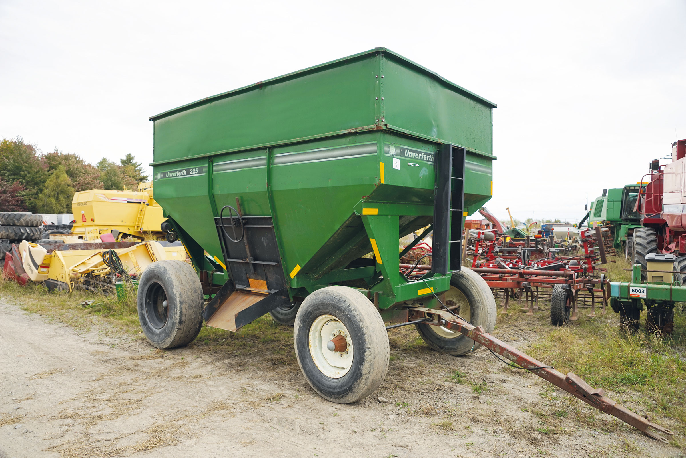 Remorque à grain Unverfeth 325