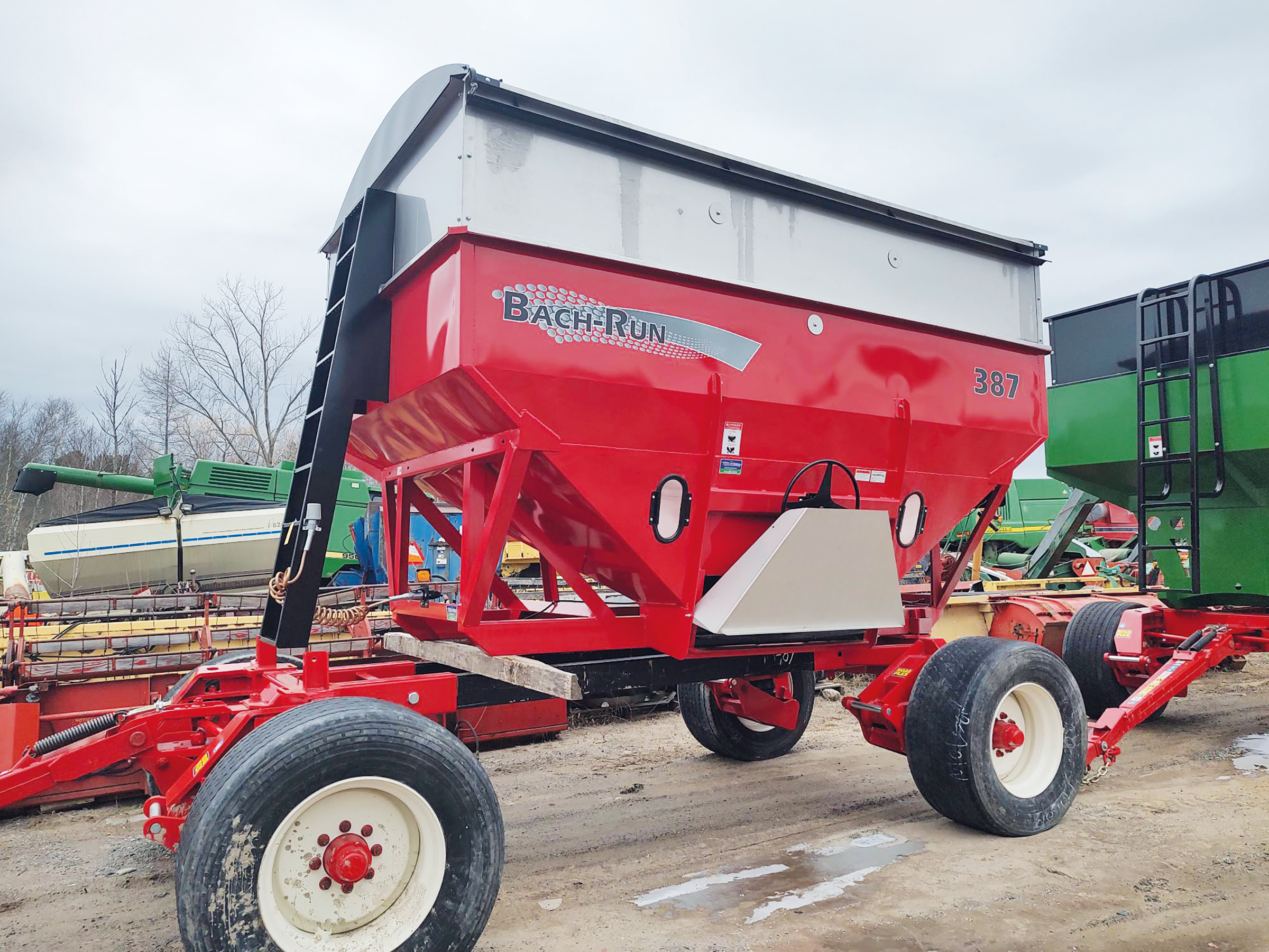 Remorque à grain  Bach-Run 387 