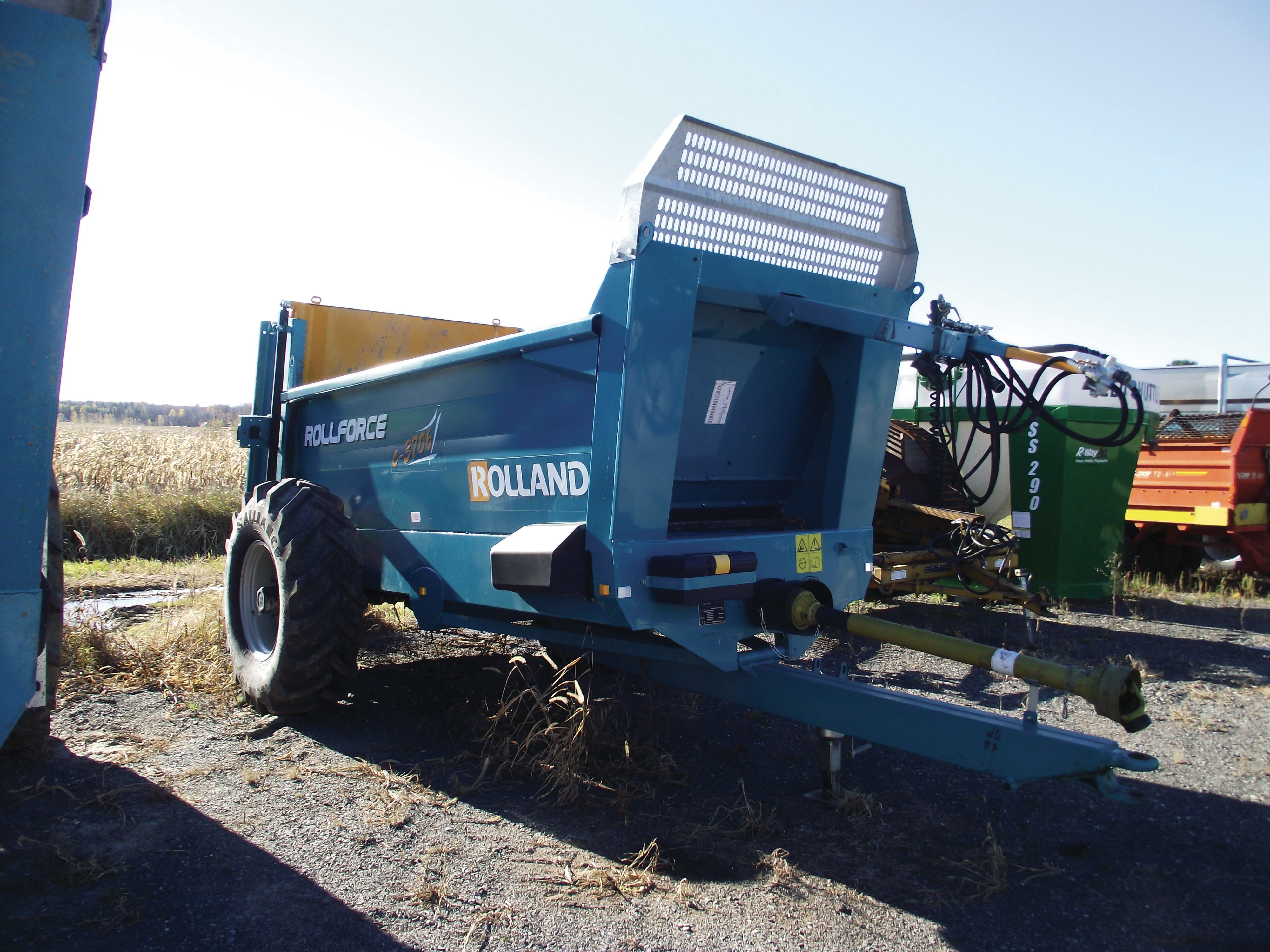 Épandeur à fumier (solide) Rolland C-3706