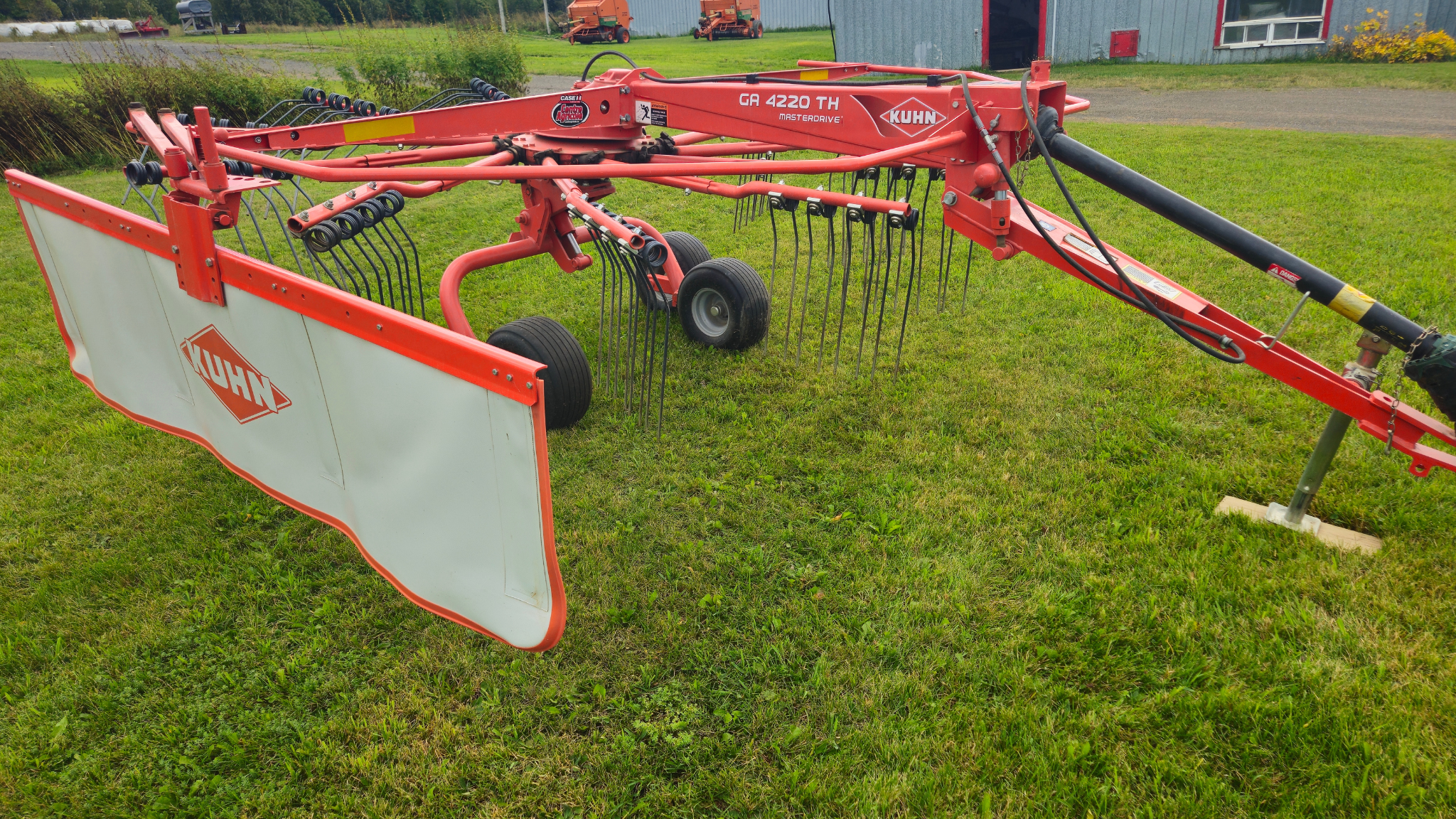 Andaineuse Kuhn GA4220TH