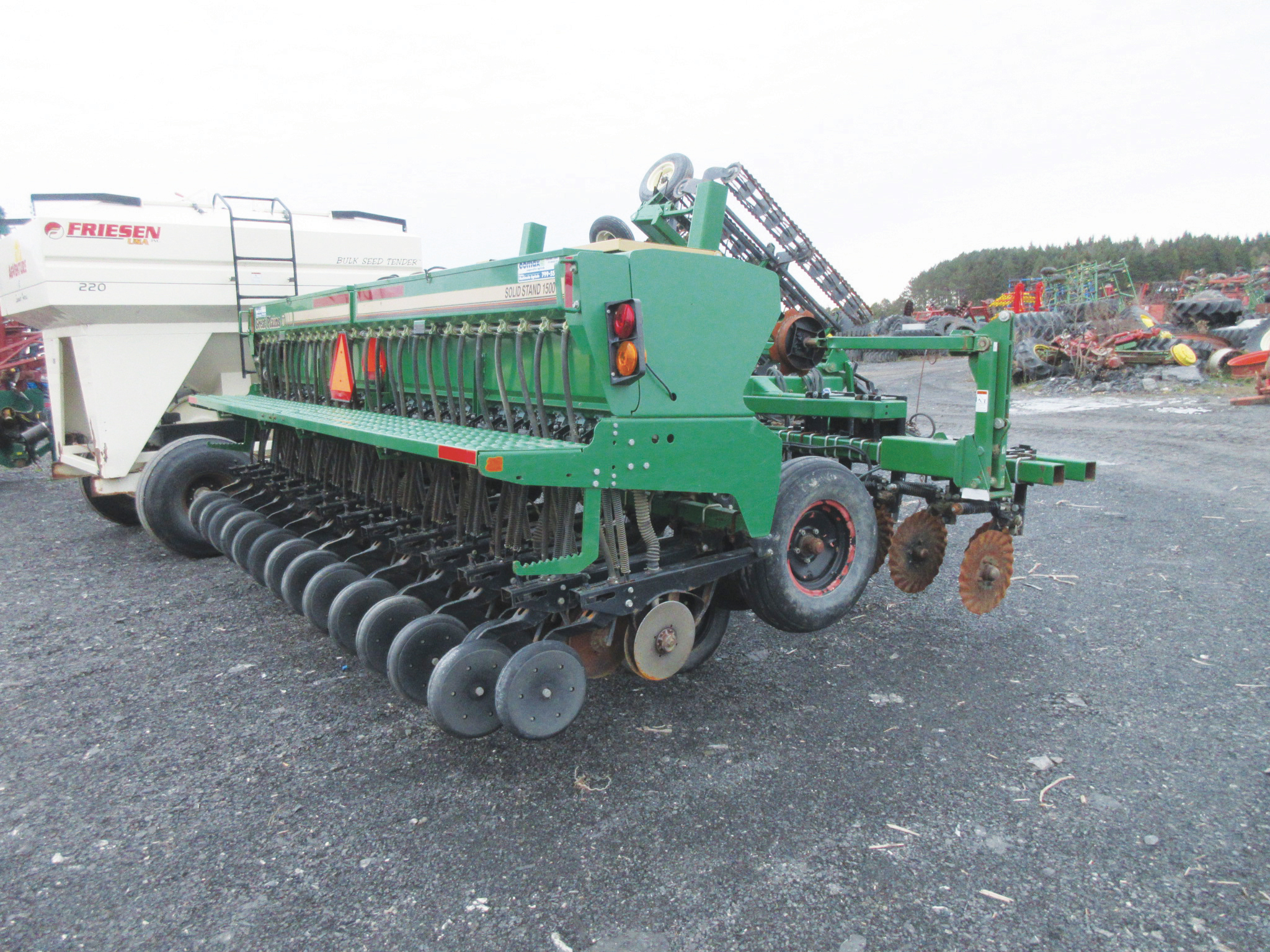 Seeder Great Plains solid stand 1500