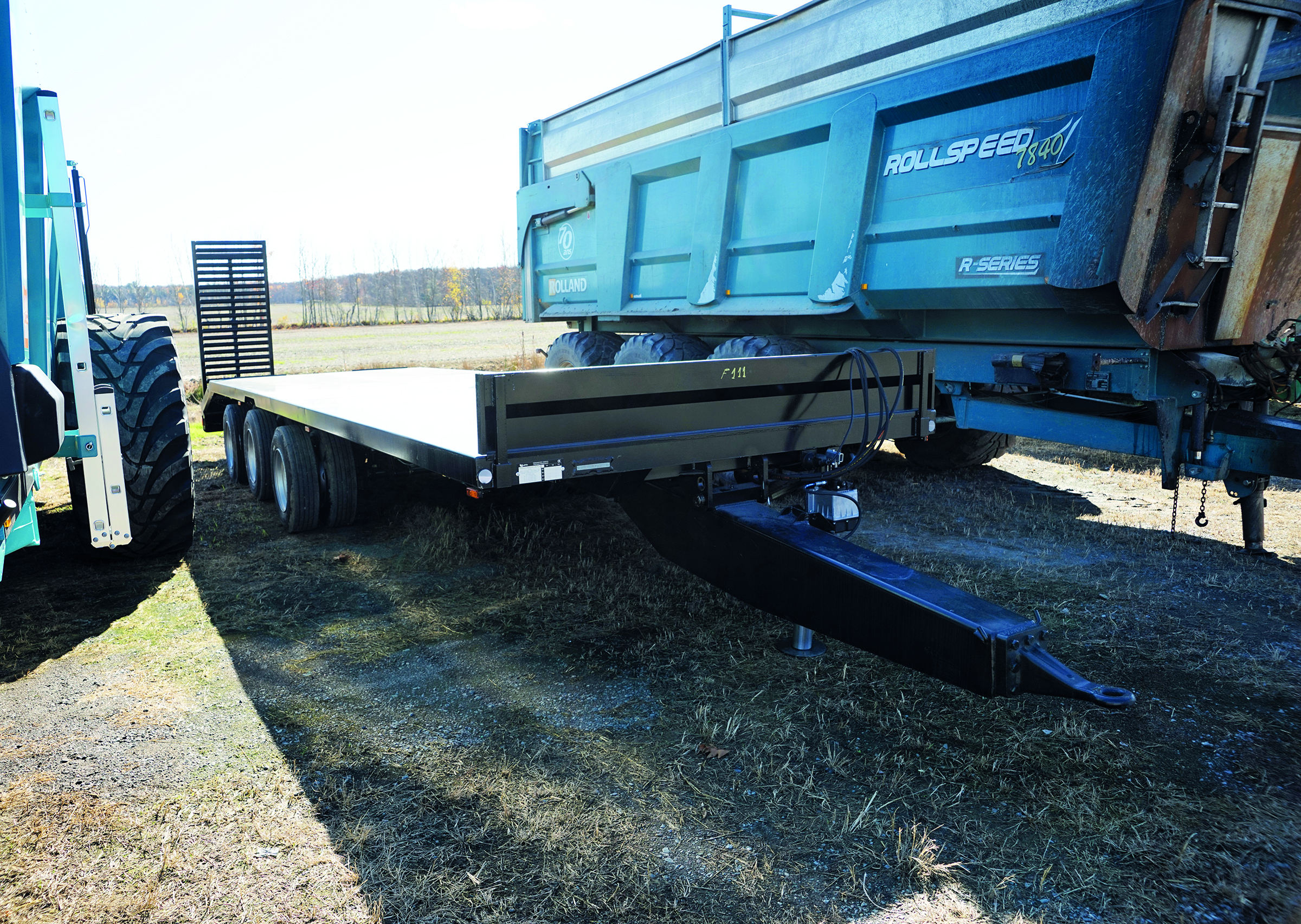 Remorque à plateforme  Remorque neuve (Fardier),