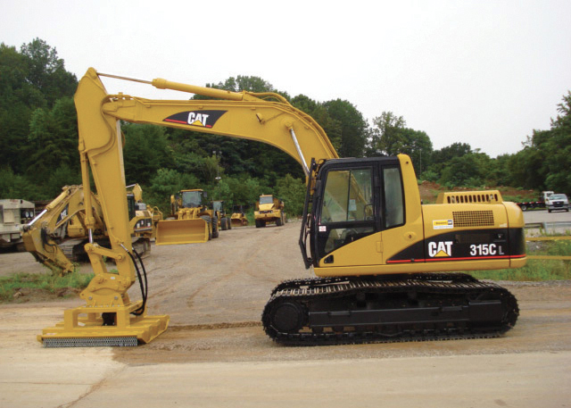 Débroussailleuse  Attachement pour débroussailleuse Brush Wolf