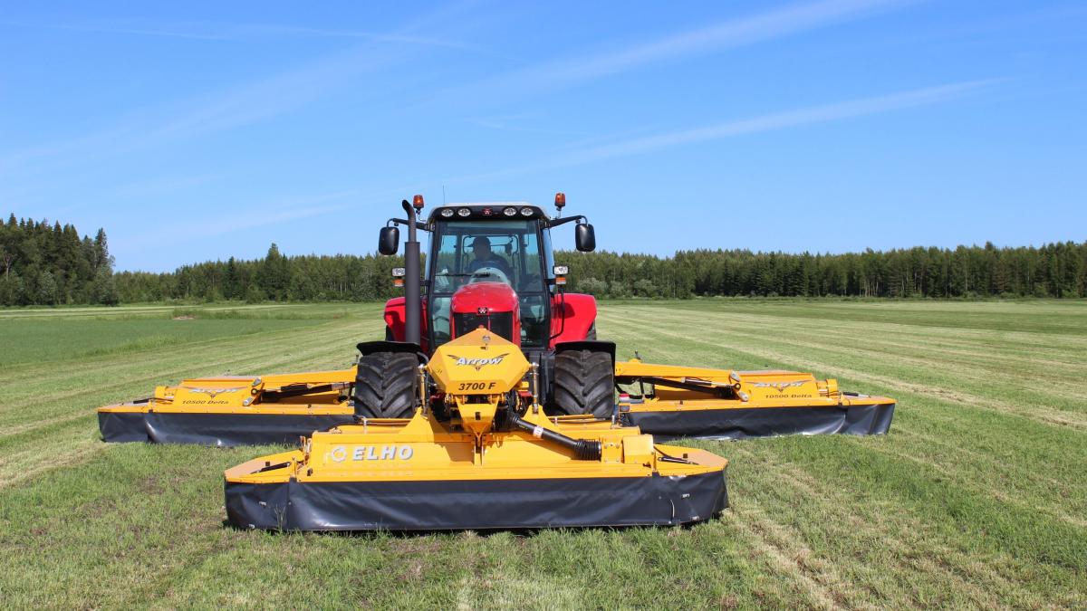 Faucheuse Elho NM 9000