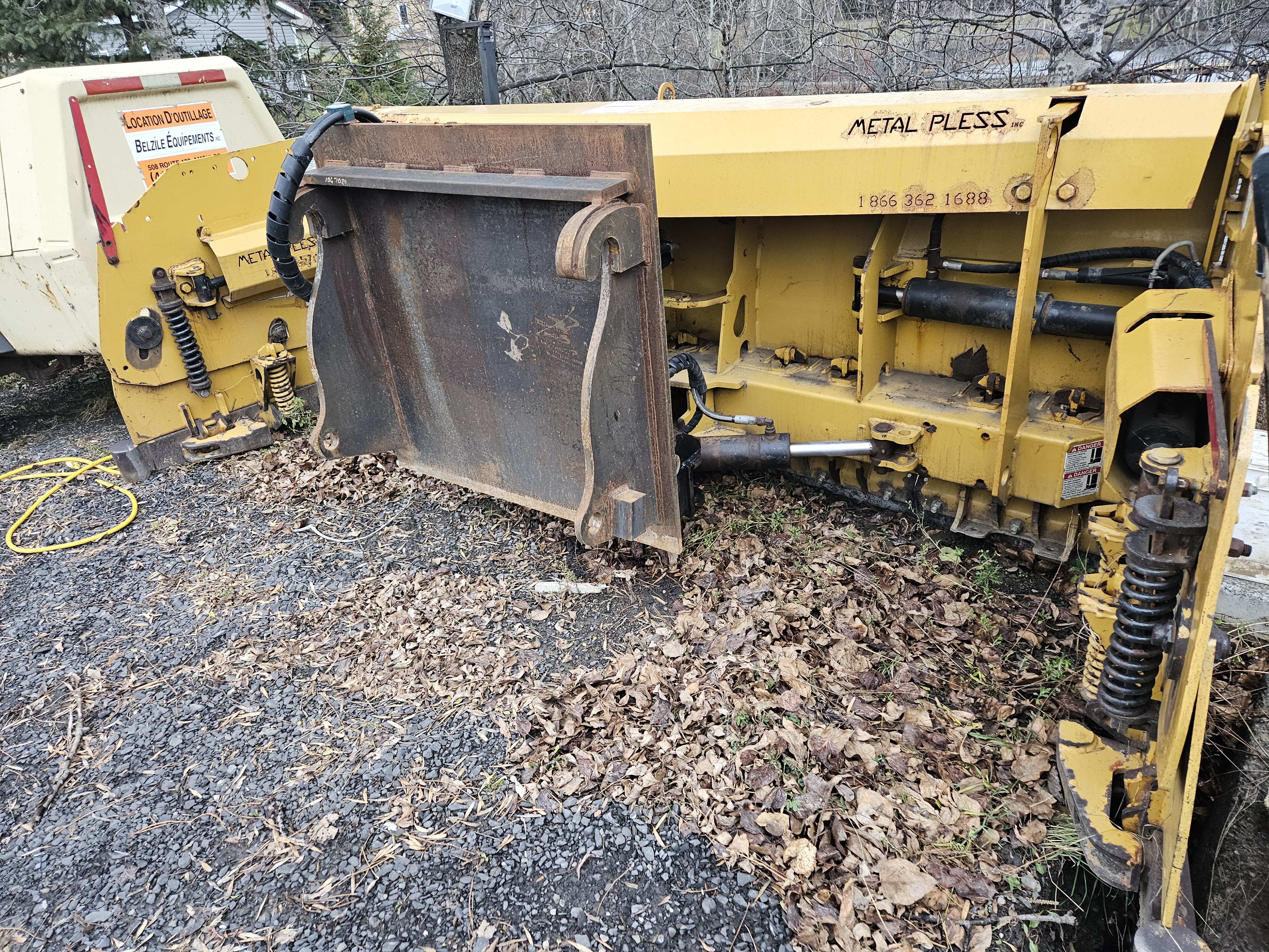 Gratte Metal Pless CT1048-18