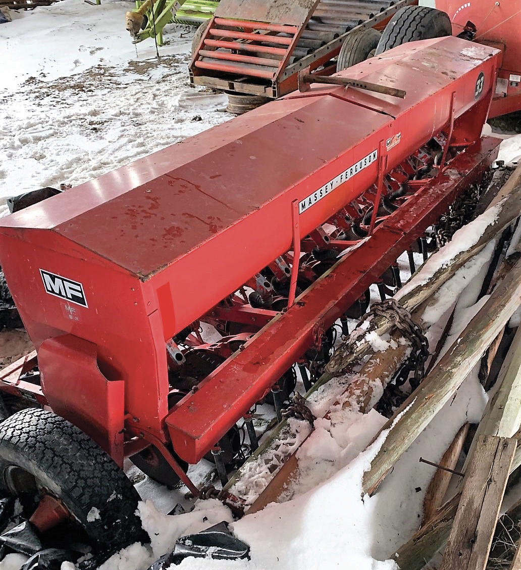 Semoir Massey Ferguson 33